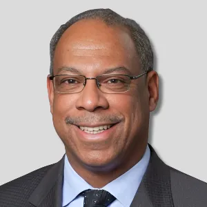 Craig Taylor Headshot