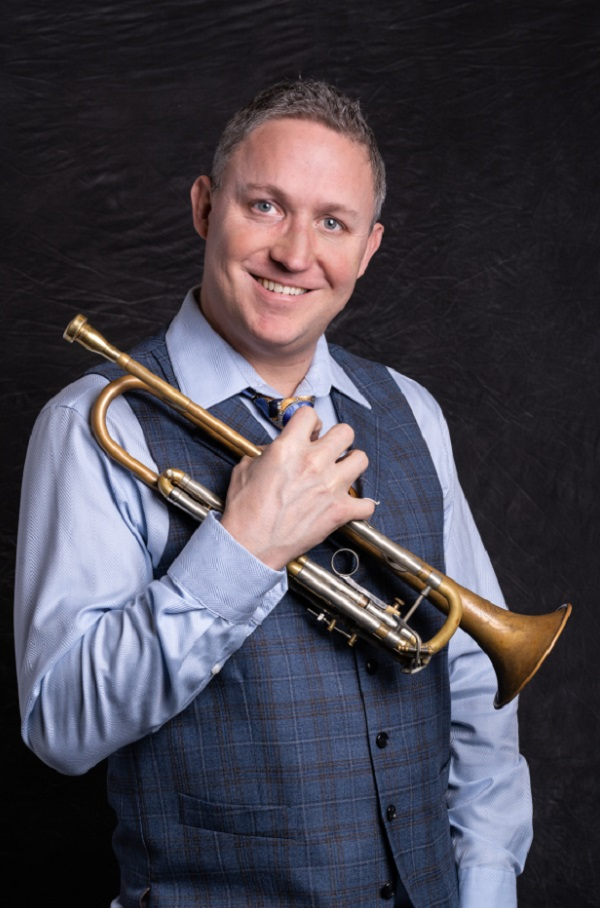 Aidan Donohue Headshot