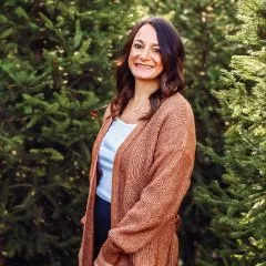 Ashley Bulwin Headshot
