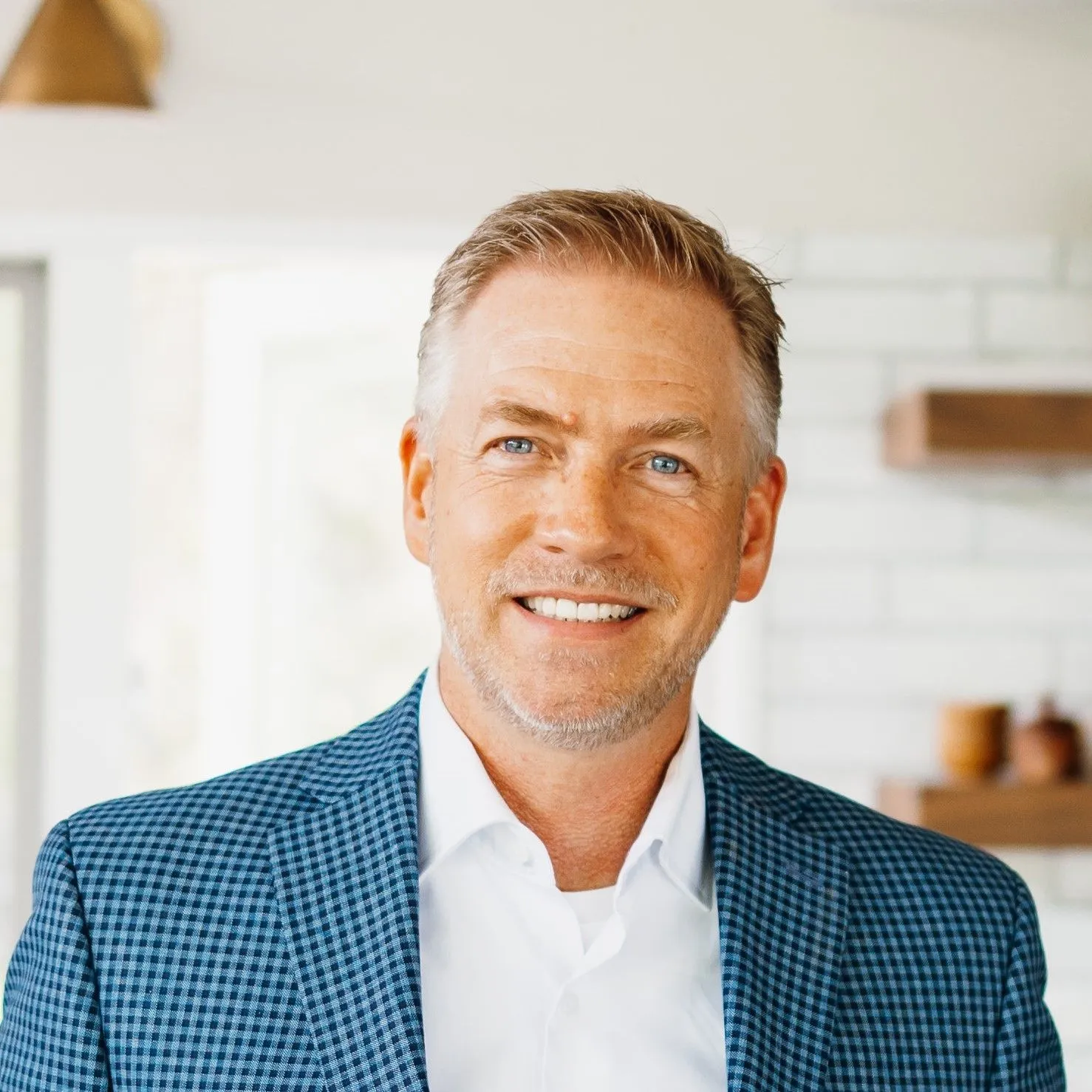 Scott Miller Headshot