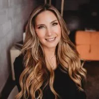Stephanie Privette Headshot