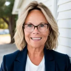 Renee Martin Headshot
