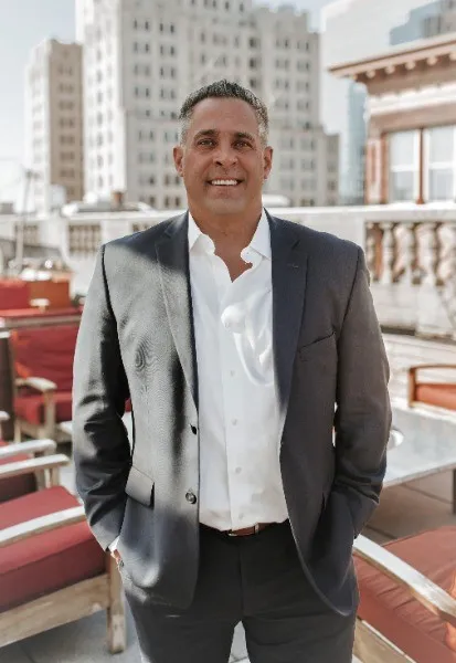 Richard Brandariz Headshot